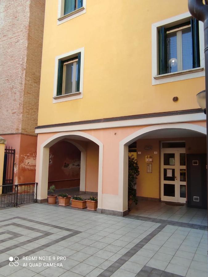 Appartamenti Centro Storico A Sant'Agata Bolognese Exteriér fotografie